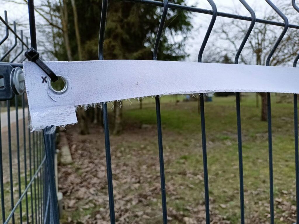 Ostrzegamy! Usuwanie, niszczenie lub zamalowywanie plakatów wyborczych jest karalne! 