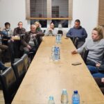 Czy mieszkańcy Sasina zablokują wywózkę drewna przez Stilo? [zdjęcia]