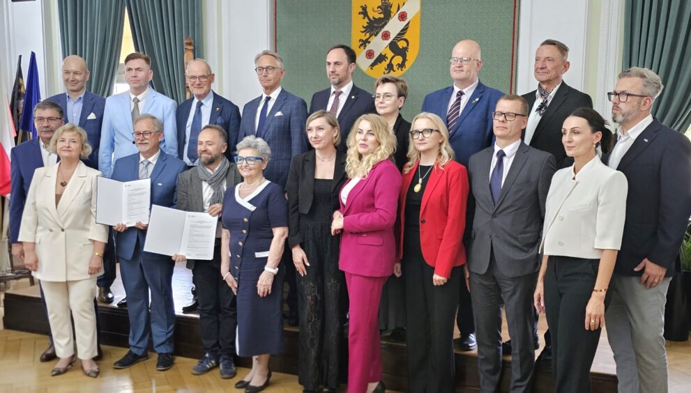 Strategiczny krok PEJ. W Wejherowie podpisano nowe porozumienie z pomorskimi przedsiębiorcami [zdjęcia]